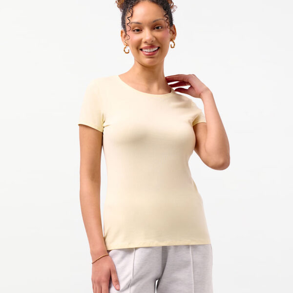 Polo Mujer Dévora Core Vainilla Custard
