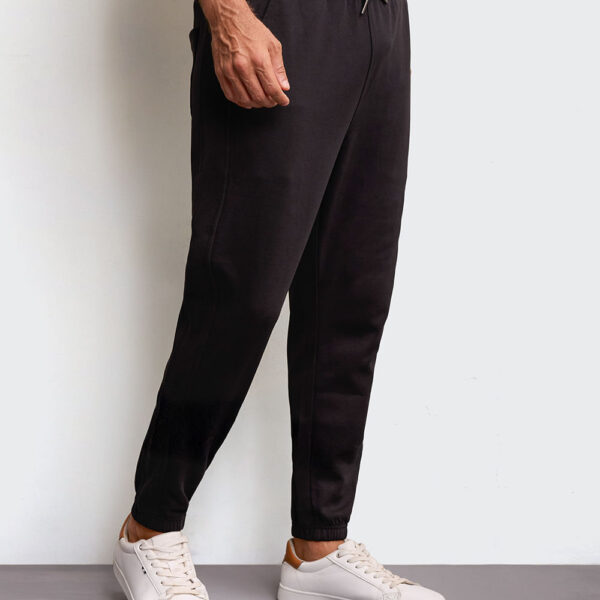 Jogger Hombre Santos Negro